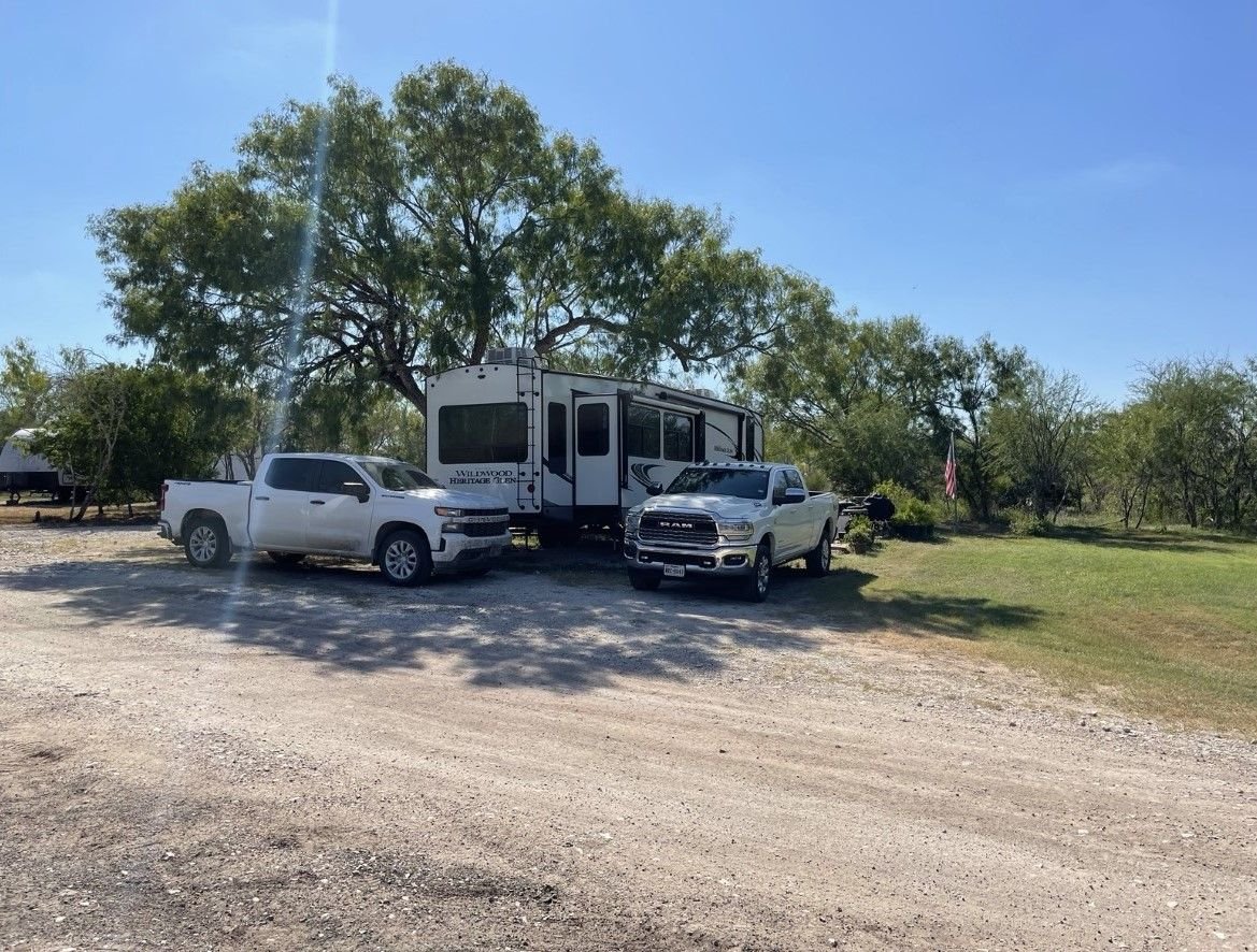 Kenedy Texas Country RV Park and Ranch RV park in Kenedy, TX (photo 2)