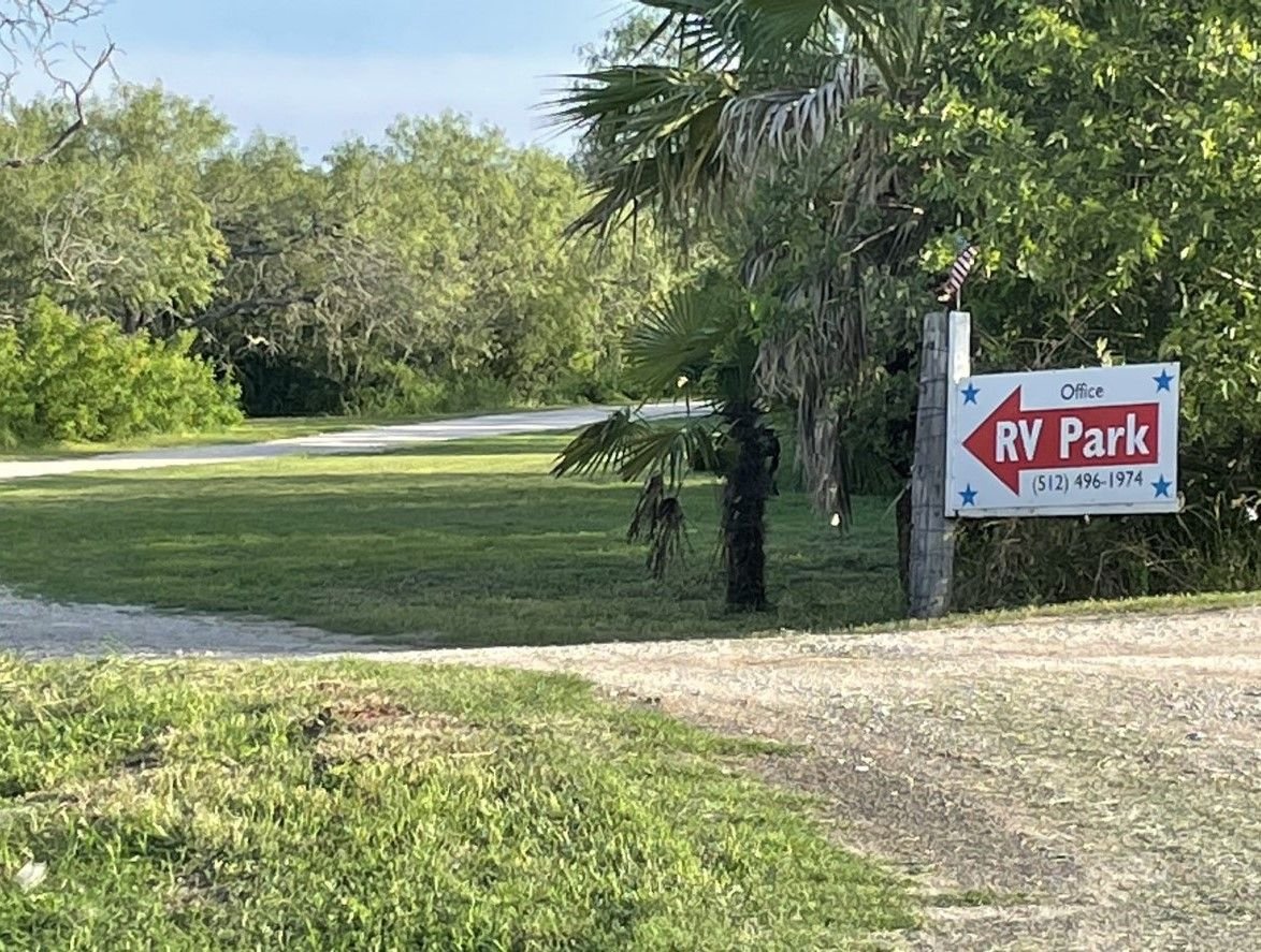 Kenedy Texas Country RV Park and Ranch RV park in Kenedy, TX (photo 1)